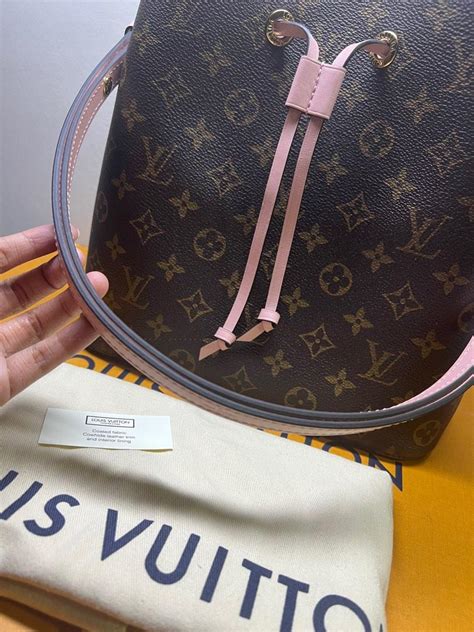 louis vuitton microchip bag